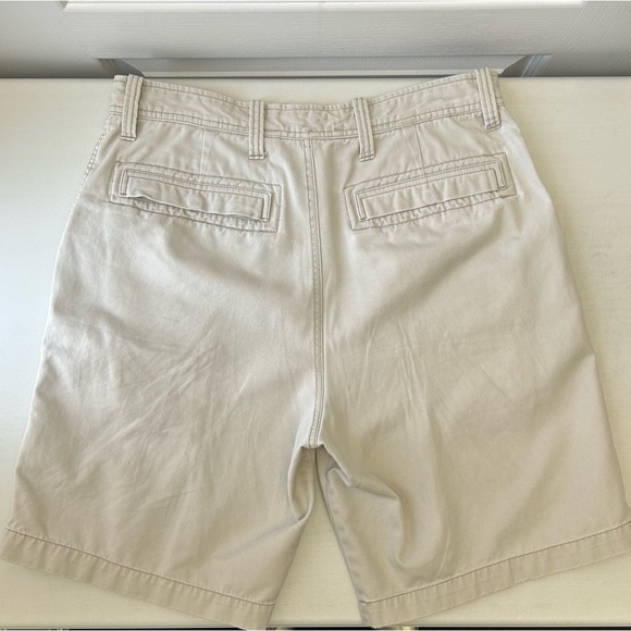 Old Navy Men's Flat Front Chino Shorts Loose Fit Beige Size 33 - Picture 13 of 14
